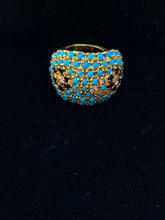 Load image into Gallery viewer, Turquoise sapphire ring. Size 7 - 7.5 خاتم من الياقوت الفيروزي مقاس ٧ - ٧٠٥
