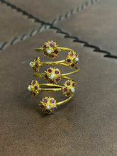 Load image into Gallery viewer, Ruby pearl spiral ring.
