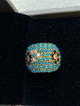 Load image into Gallery viewer, Turquoise sapphire ring. Size 7 - 7.5 خاتم من الياقوت الفيروزي مقاس ٧ - ٧٠٥
