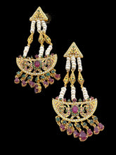 Load image into Gallery viewer, Long earrings in rubies and pearls.
